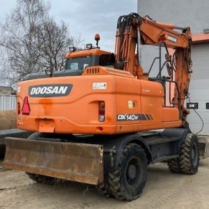 foto 15t koparka Doosan DX140